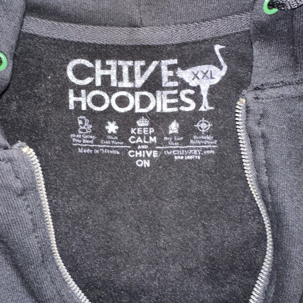 Chive light weight sweatshirt size xxl new never worn